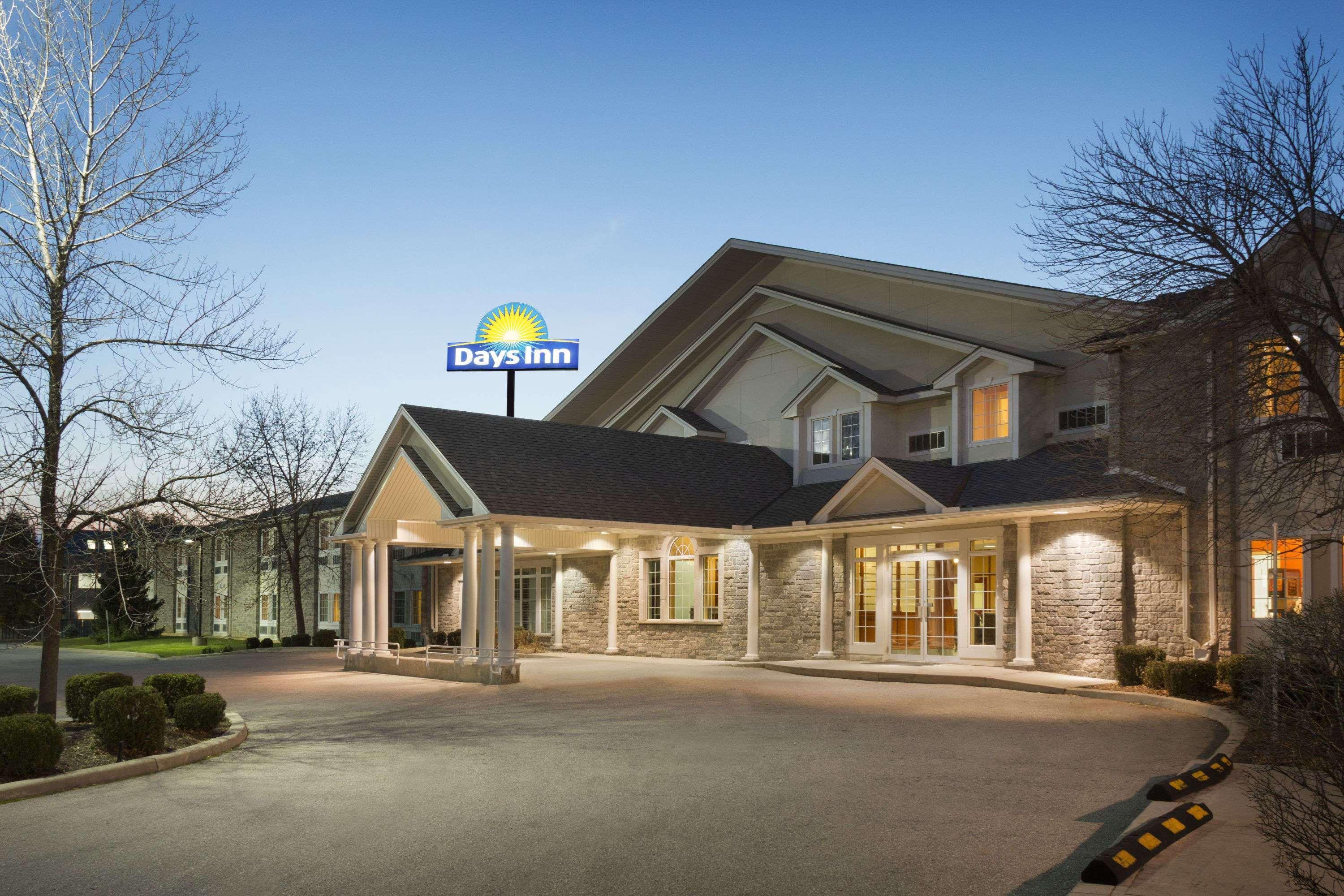 Days Inn By Wyndham Guelph Eksteriør bilde