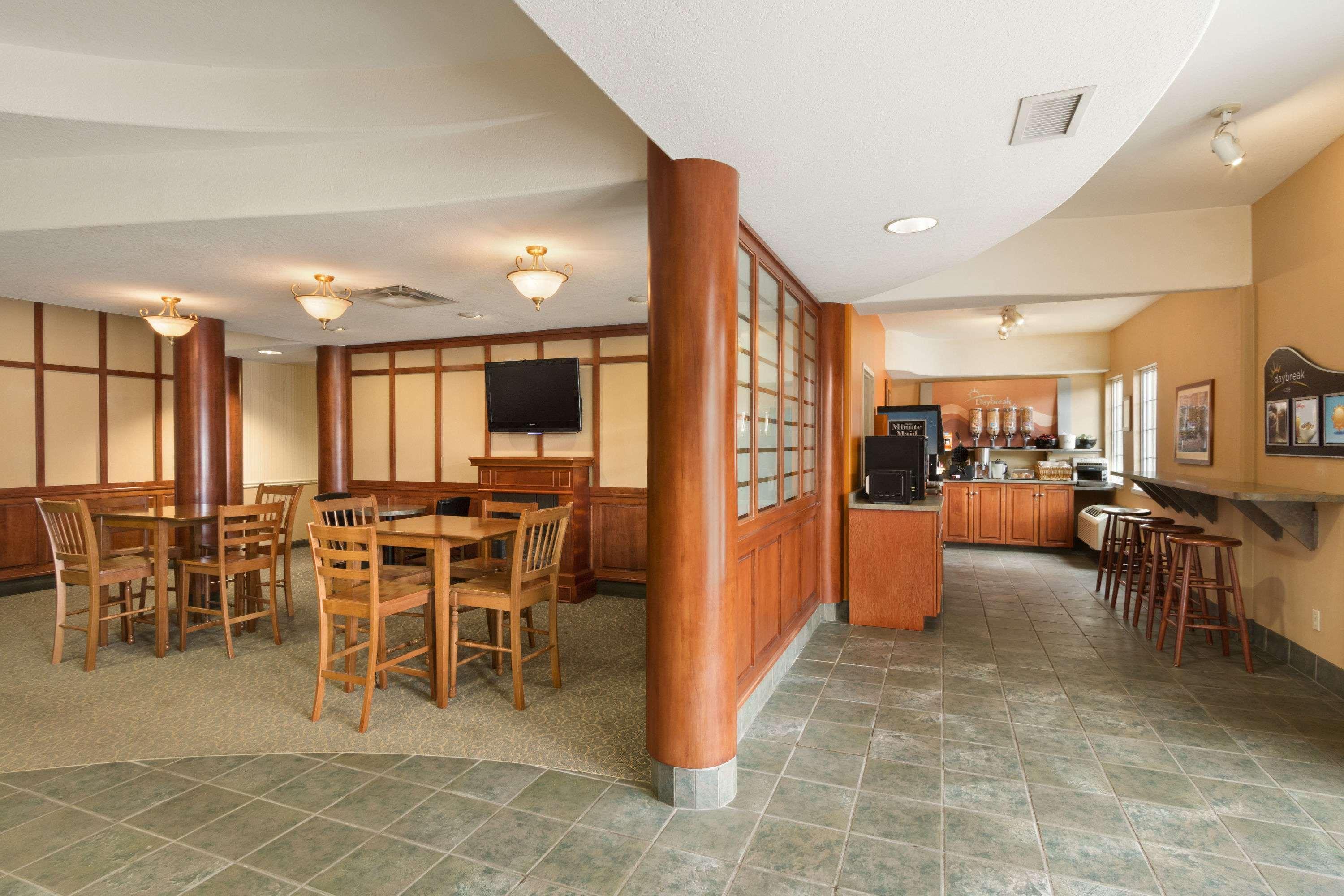 Days Inn By Wyndham Guelph Eksteriør bilde