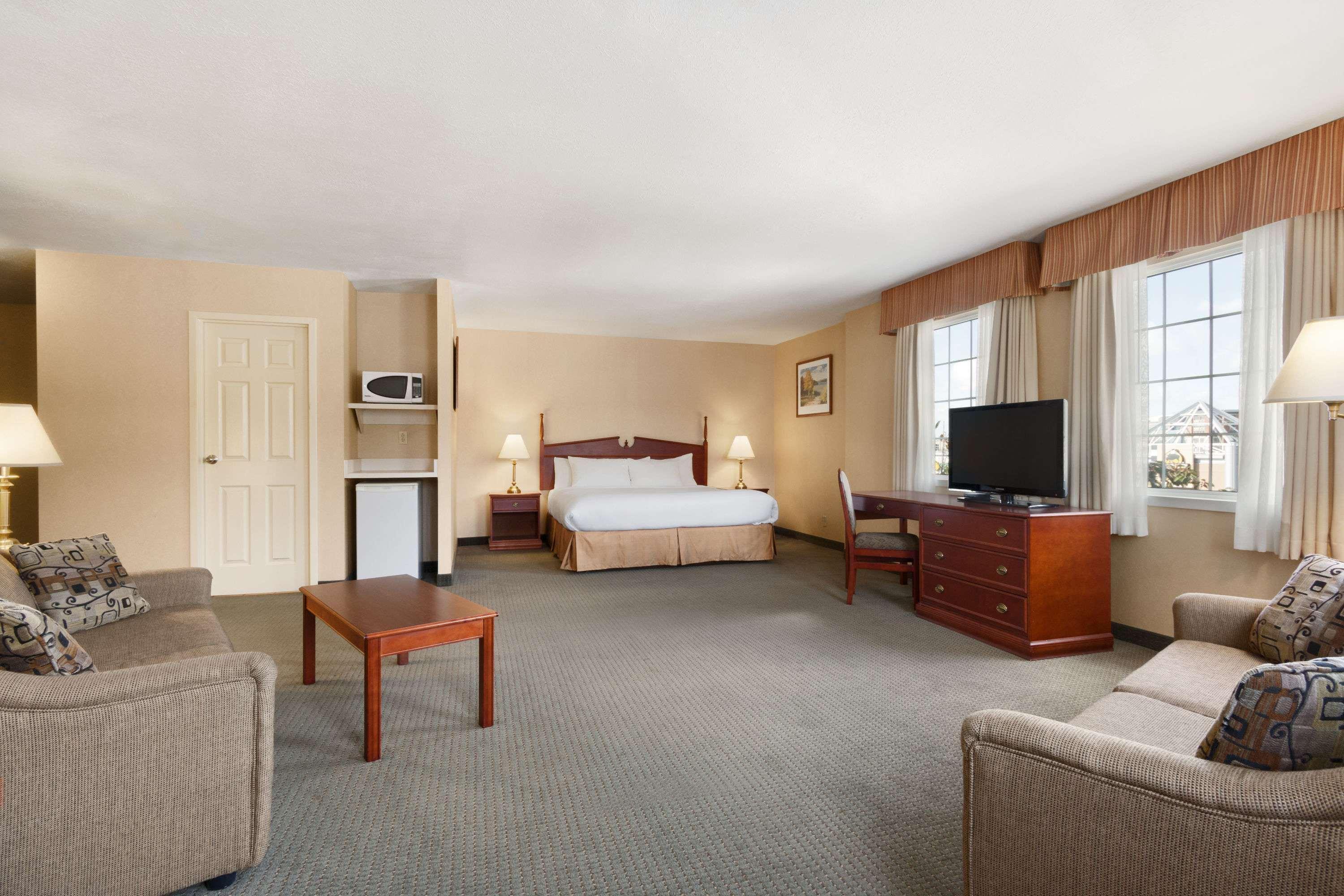 Days Inn By Wyndham Guelph Eksteriør bilde